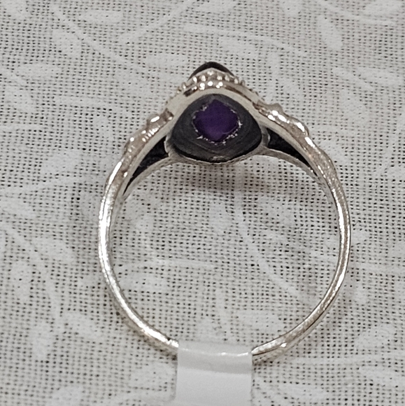 Sterling Silver Amethyst Gemstone Ring Size 7 - Picture 2 of 2